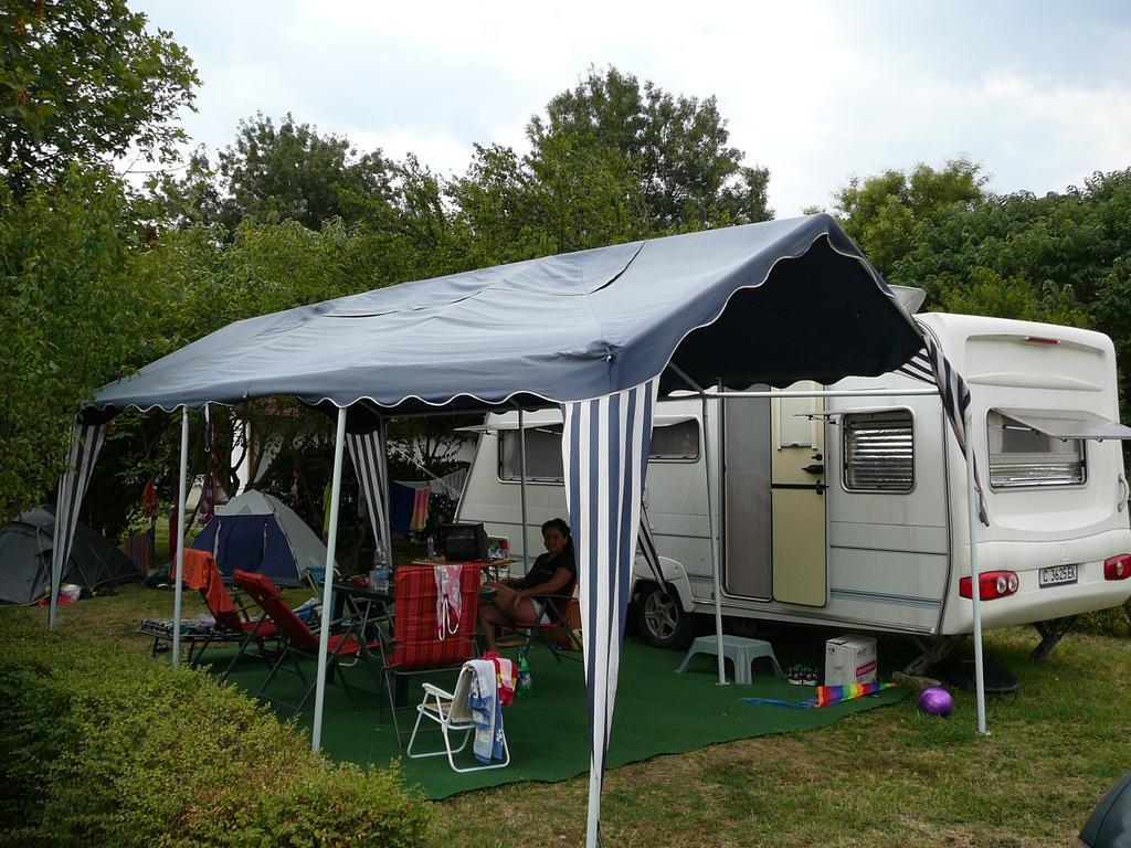 Zora Camping - 2*
